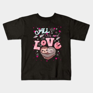 Sloths hugs, lovers couple cute, cute love Kids T-Shirt